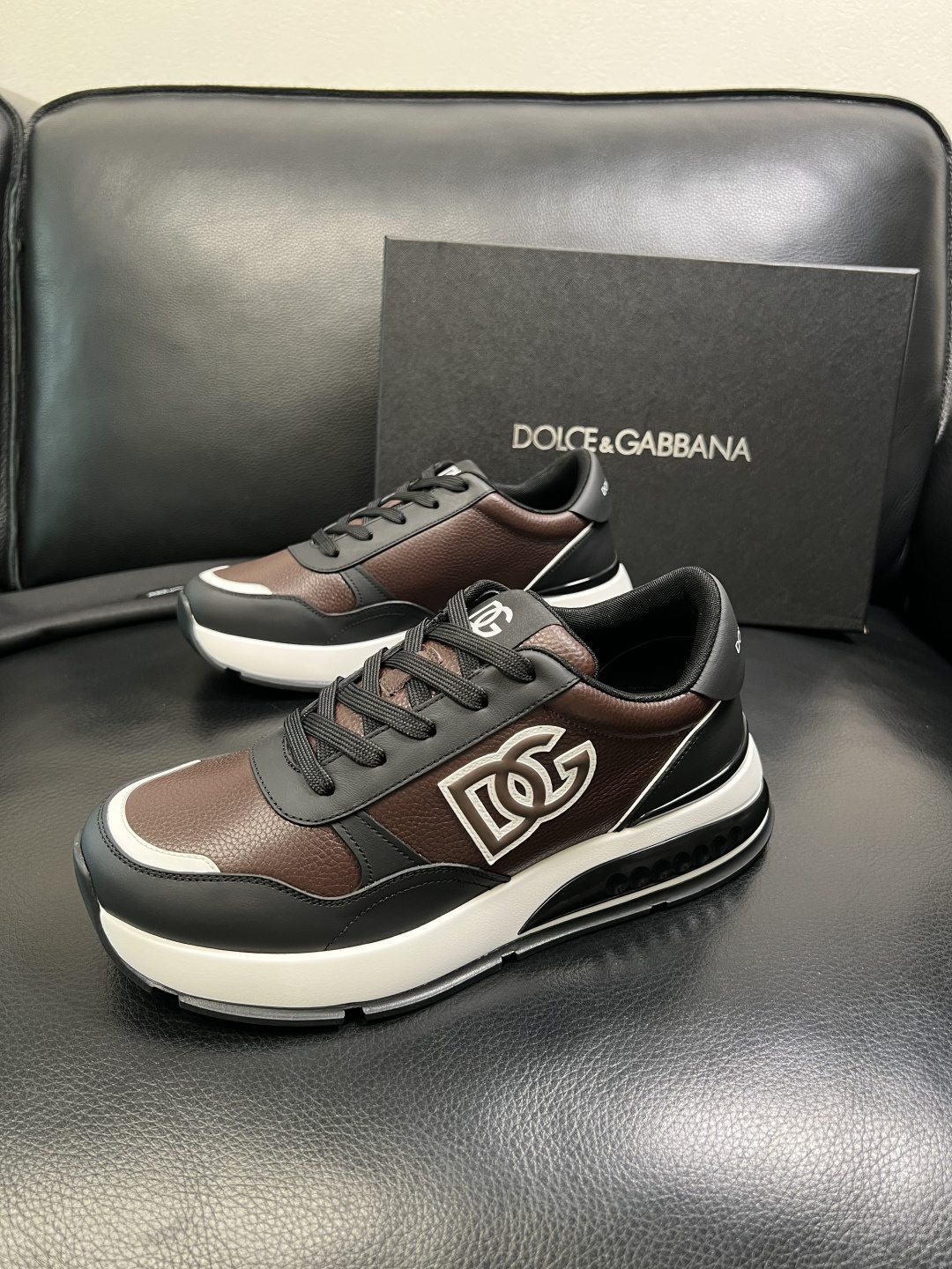 olce & Gabbana shoe